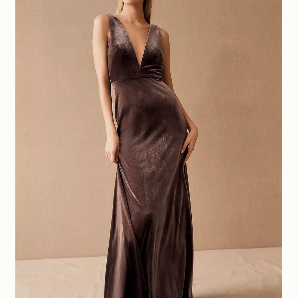 Jenny Yoo Logan Velvet Dress in Vintage Plum. NWT